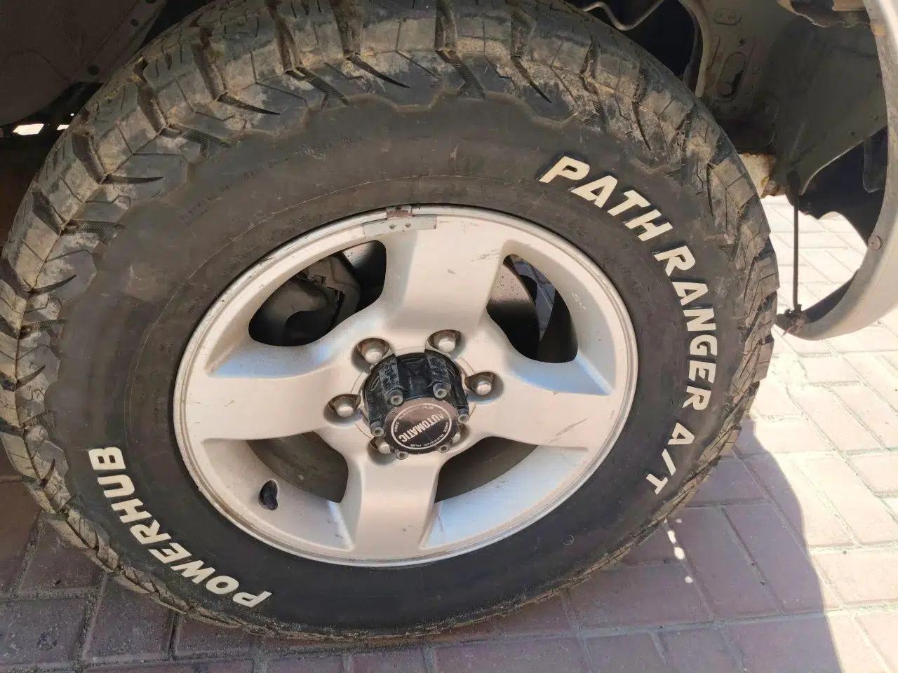 Nissan Paladin 2013 2.4L 4x4 Standard Version China V Standard — миниатюра 8