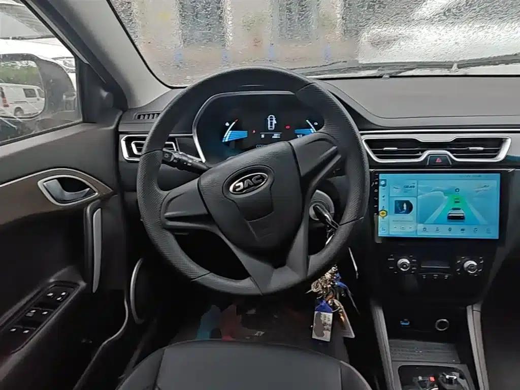JAC iEVA50 2021 Battery Swapping Comfort Edition — миниатюра 11