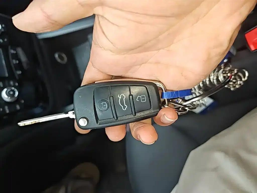 JAC iEVA50 2021 Battery Swapping Comfort Edition — миниатюра 9