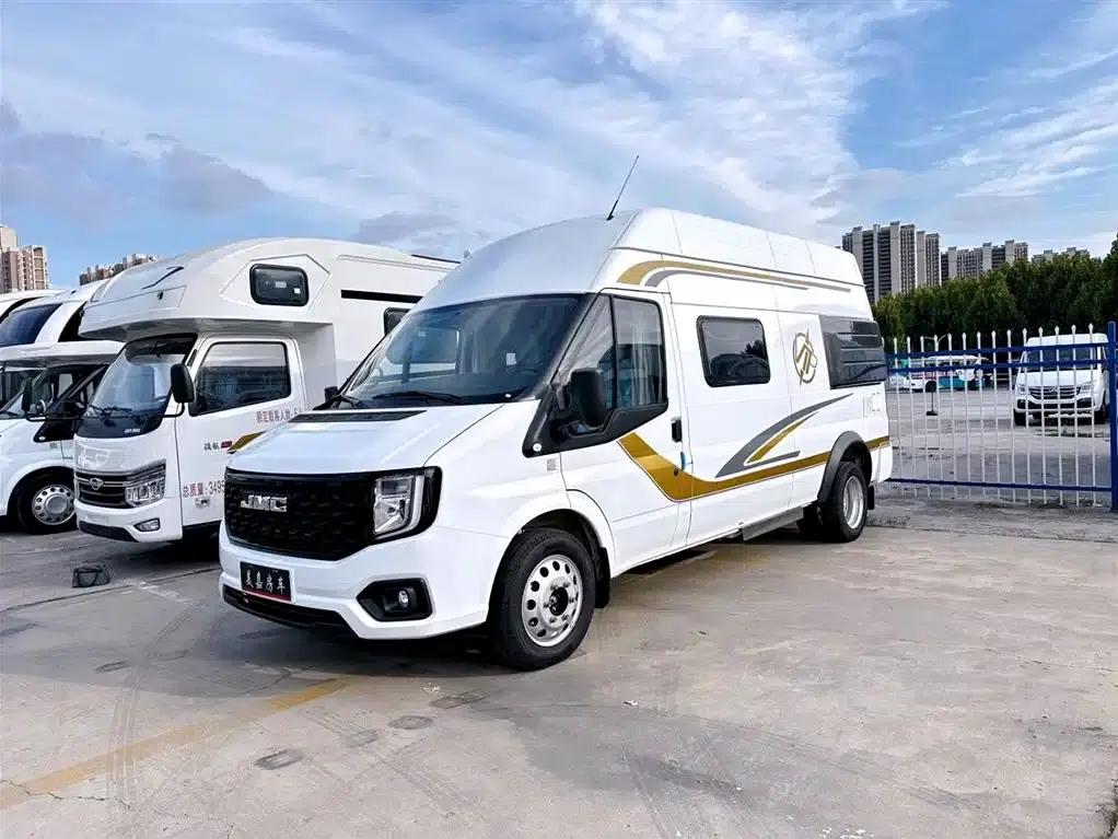 Jiangling Fushun Type B Motorhome, 2026 Model, 2.0T Automatic — миниатюра 1
