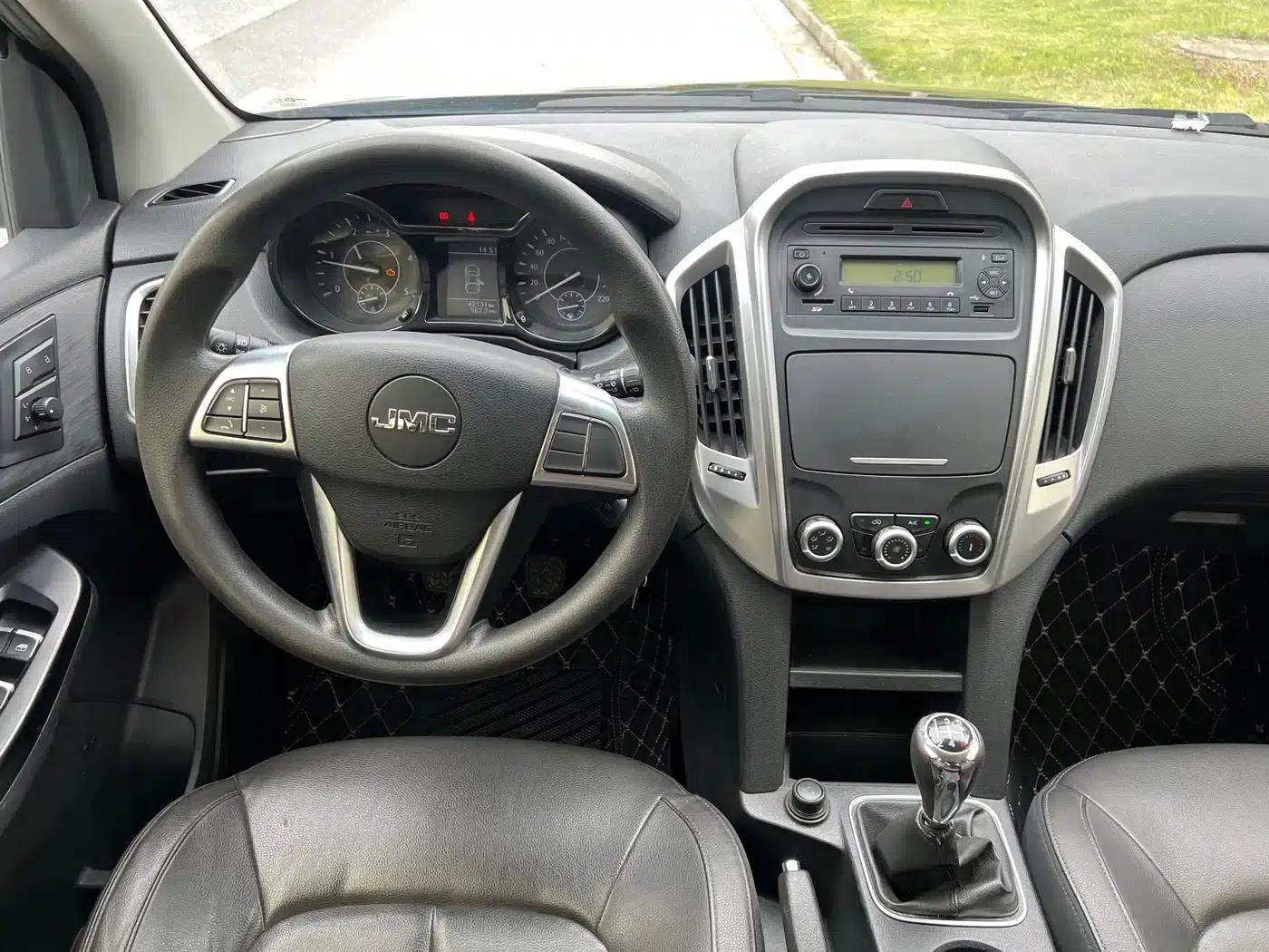 Baodian 2022 2.5T Diesel 2WD Premium Long Wheelbase JX4D25A6L — миниатюра 13