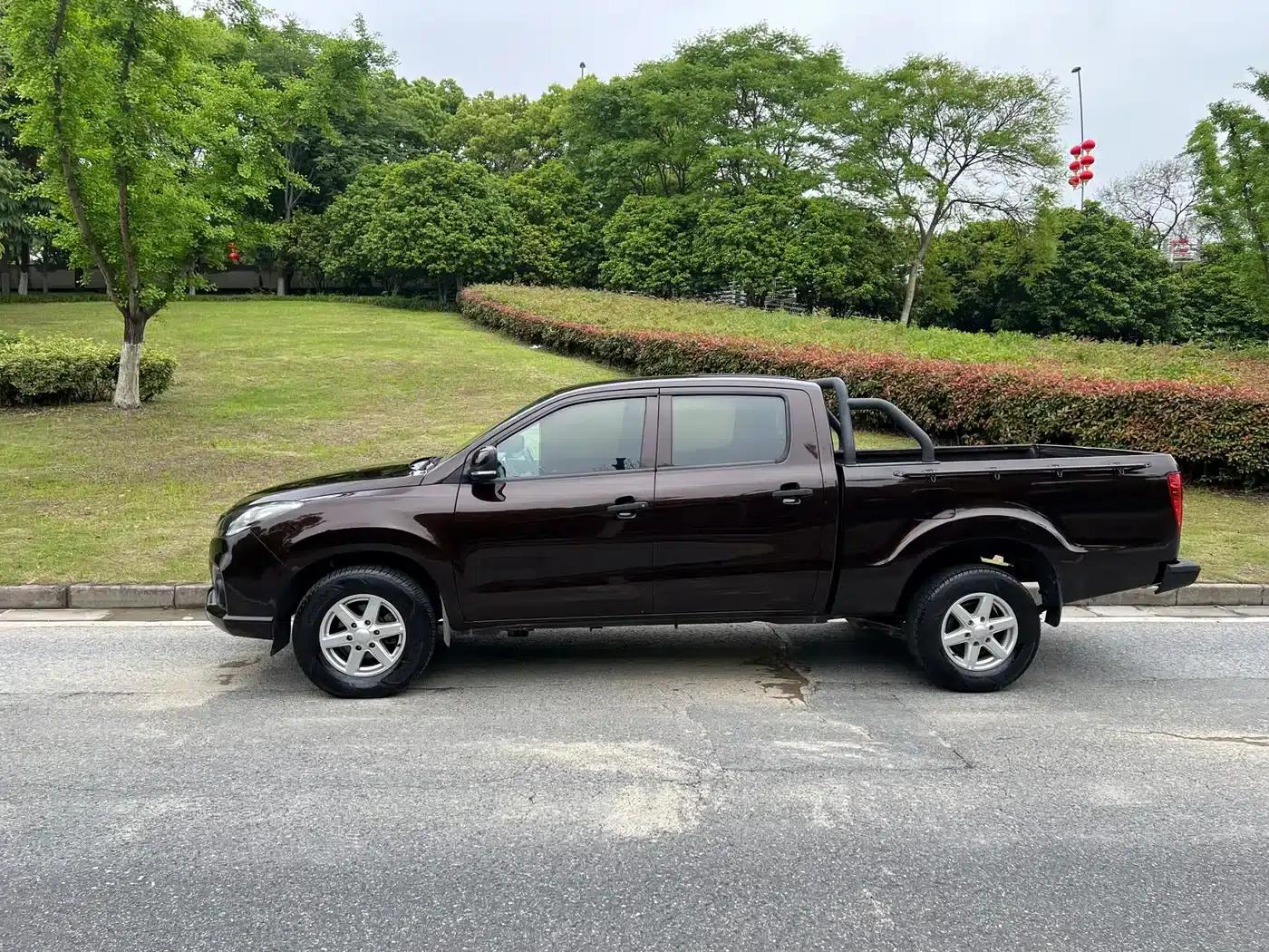 Baodian 2022 2.5T Diesel 2WD Premium Long Wheelbase JX4D25A6L — миниатюра 3