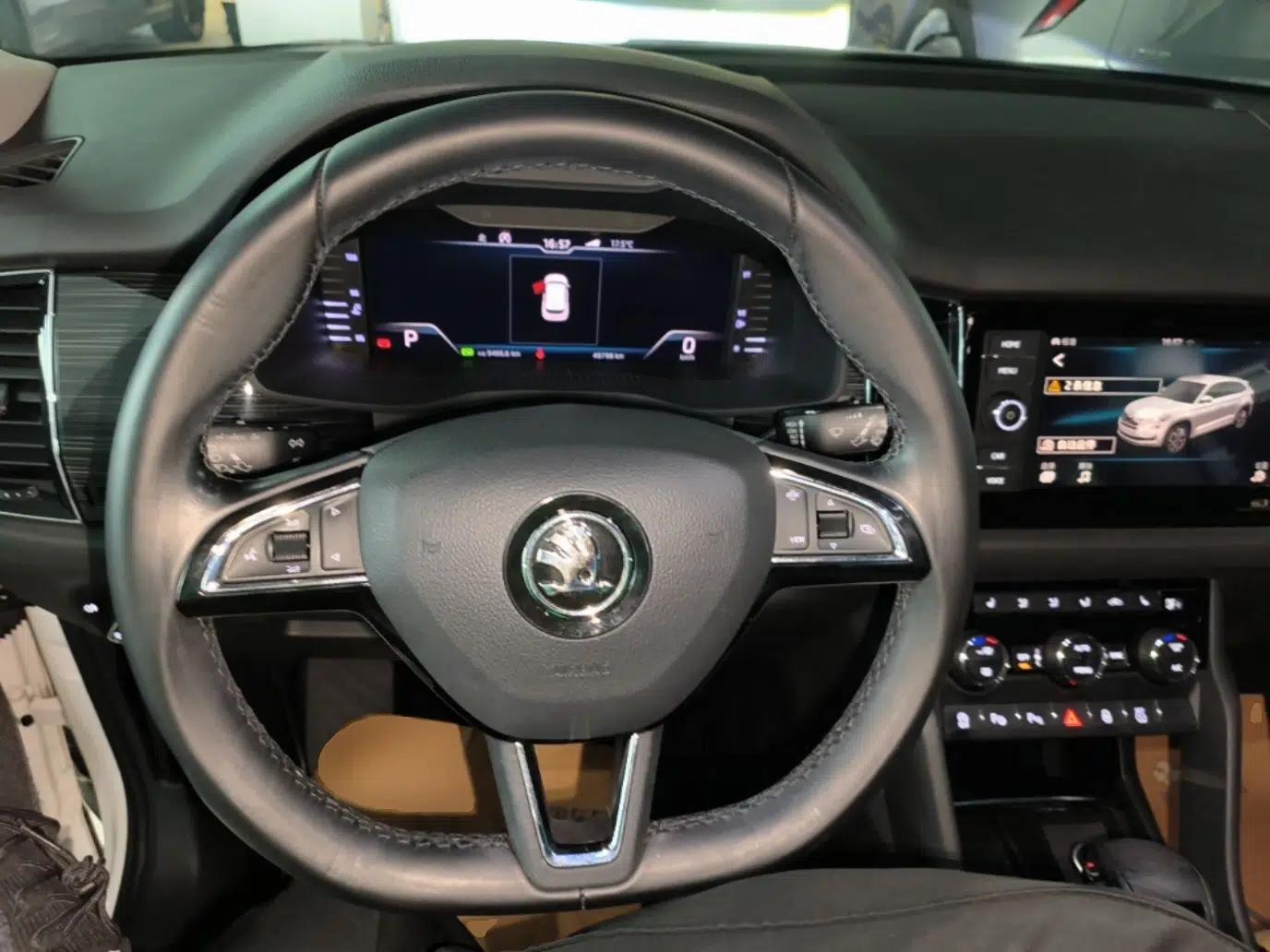 Skoda Kodiaq GT 2019 TSI330 Two-Wheel-Drive Luxury Edition China VI Standard — миниатюра 14