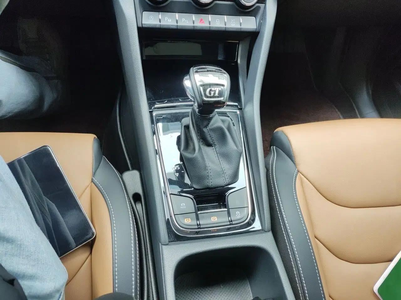 Skoda Kodiaq GT 2019 TSI330 Two-Wheel-Drive Luxury Edition China VI Standard — миниатюра 15
