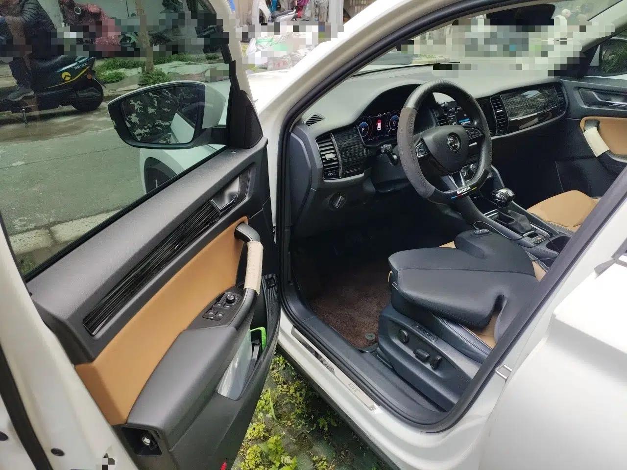 Skoda Kodiaq GT 2019 TSI330 Two-Wheel-Drive Luxury Edition China VI Standard — миниатюра 17