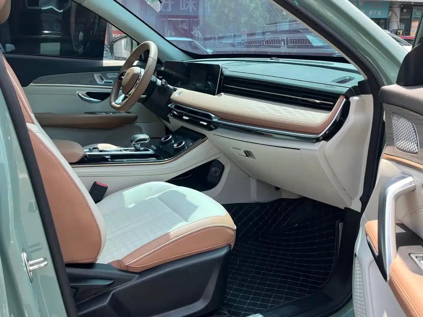 Jetour X70 C-DM 2024 Long-Range PRO 7-Seater — миниатюра 11