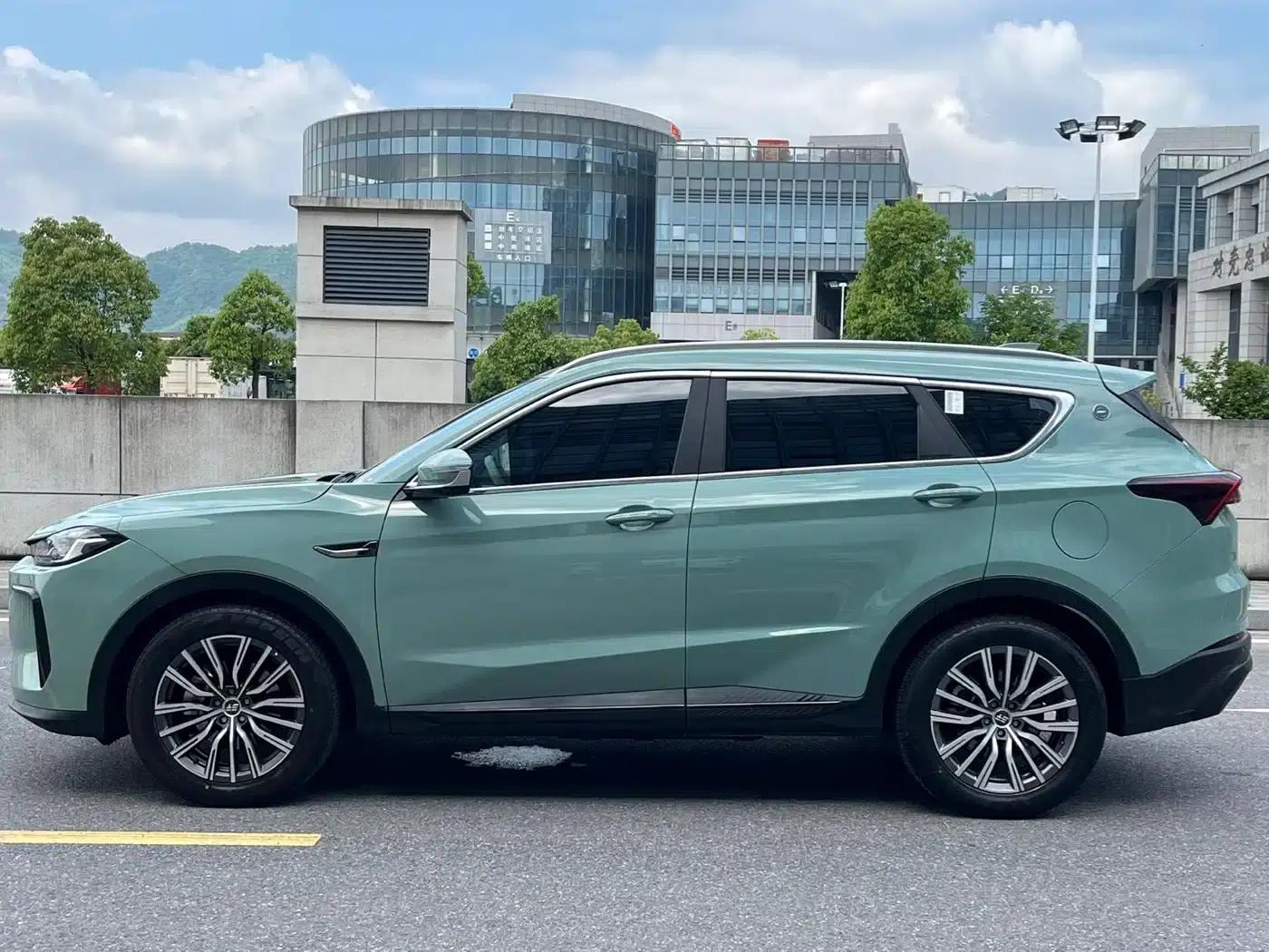 Jetour X70 C-DM 2024 Long-Range PRO 7-Seater — миниатюра 4