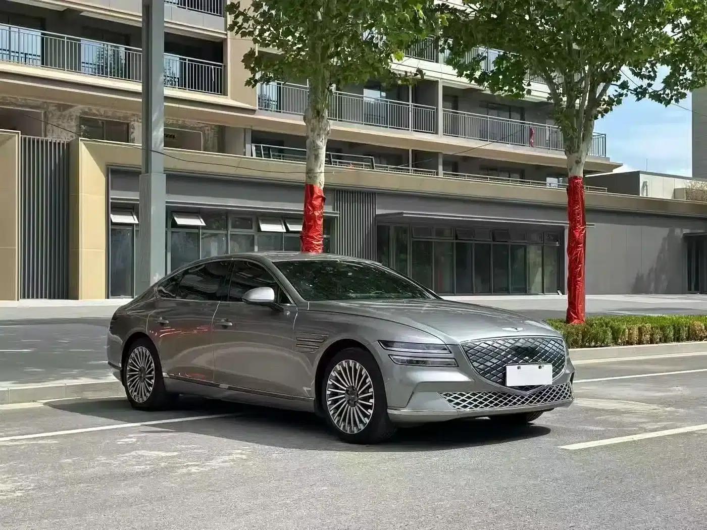 Genesis G80 EV 2023 Model - G80 EV Flagship Edition — миниатюра 3