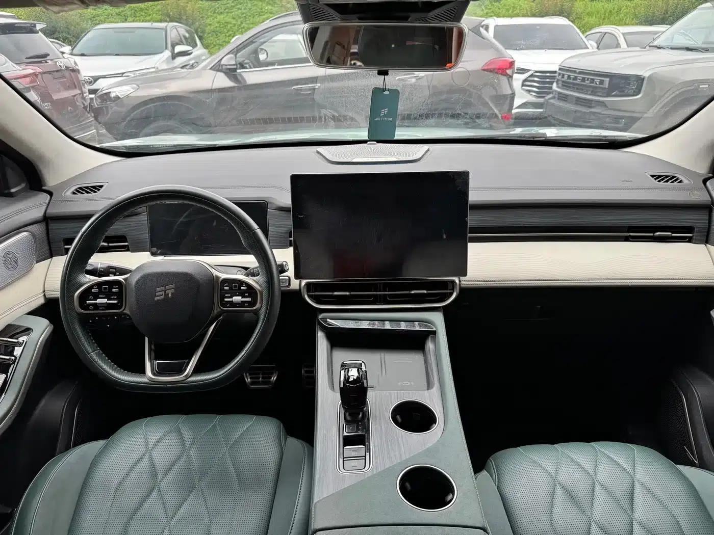 Jetour Mountain & Sea L9 2024 1.5TD 2DHT Pro 5-seater — миниатюра 18