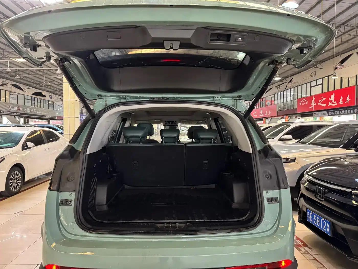Jetour Mountain & Sea L9 2024 1.5TD 2DHT Pro 5-seater — миниатюра 10