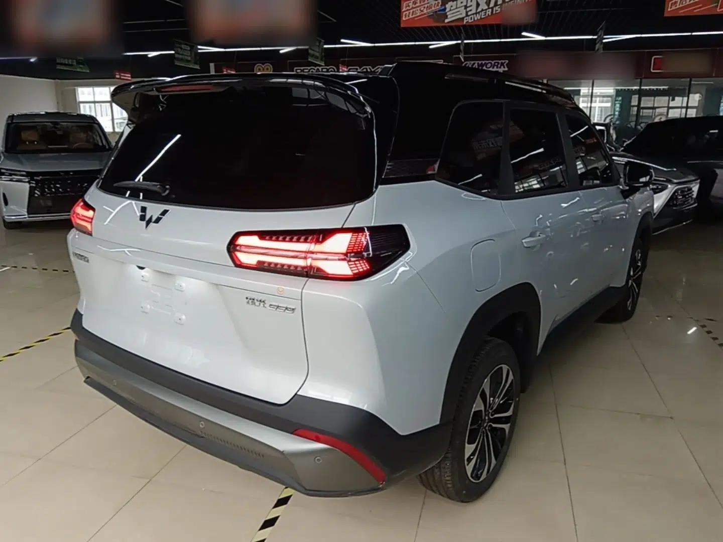 Wuling Xingguang 560 New Energy 2026 Model, Plug-in Hybrid, 125 km, Luxury Version — миниатюра 6