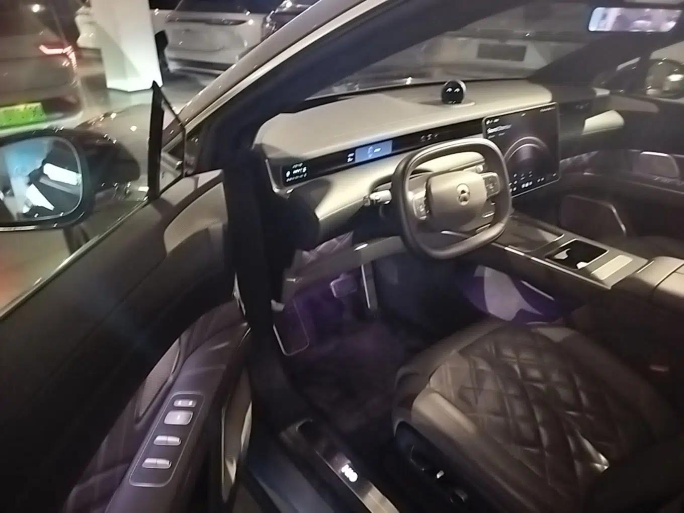 Nio ET9 2025 100kWh Signature Edition — миниатюра 19