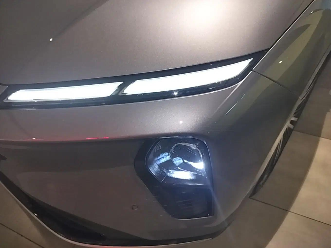 Nio ET9 2025 100kWh Signature Edition — миниатюра 9