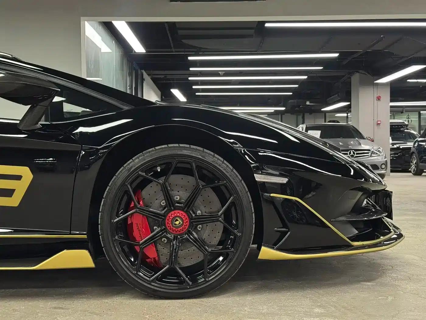 Aventador 2019 Aventador SVJ — миниатюра 10