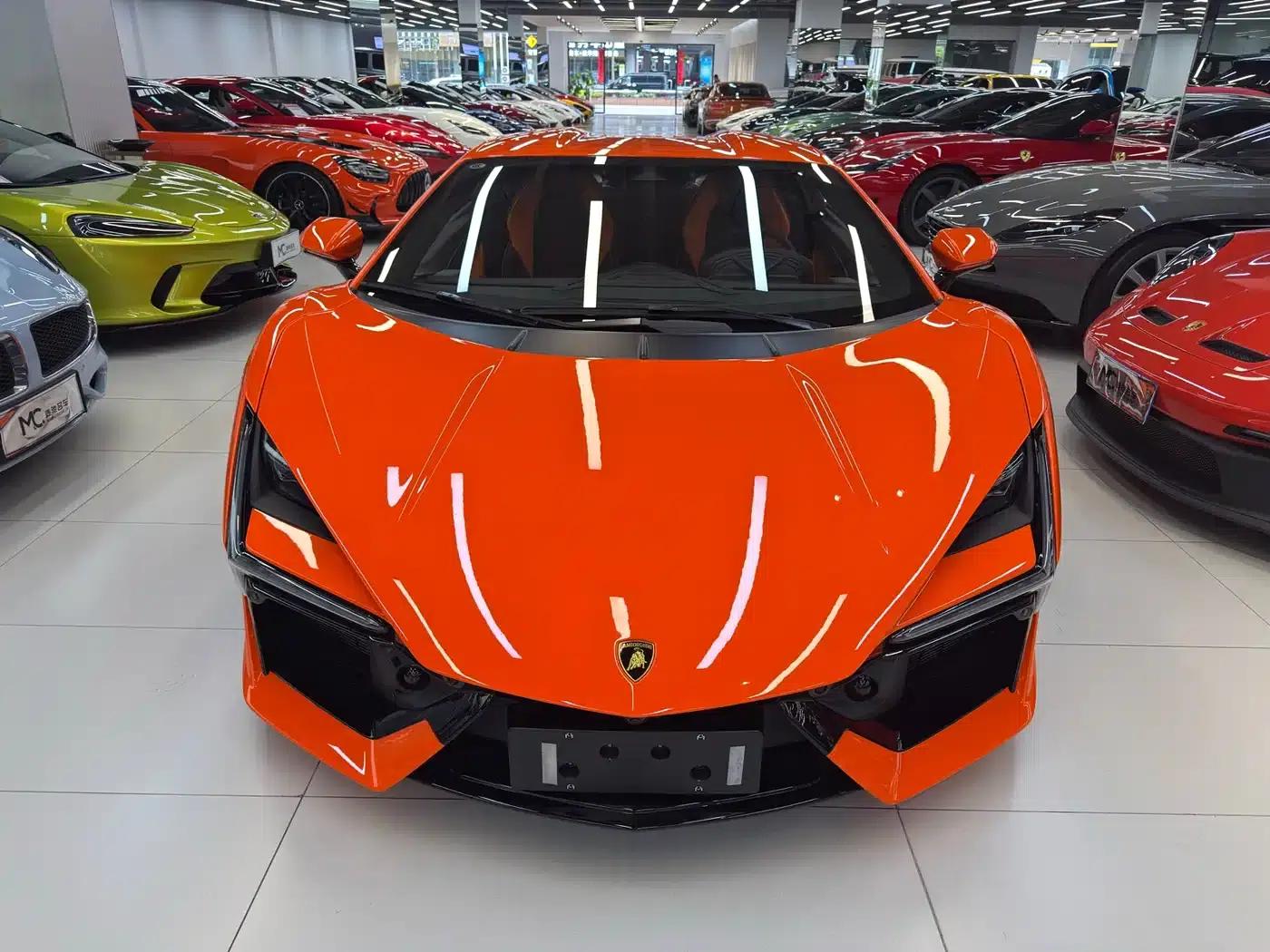 Revuelto 2023 6.5L PHEV Standard Edition — миниатюра 1