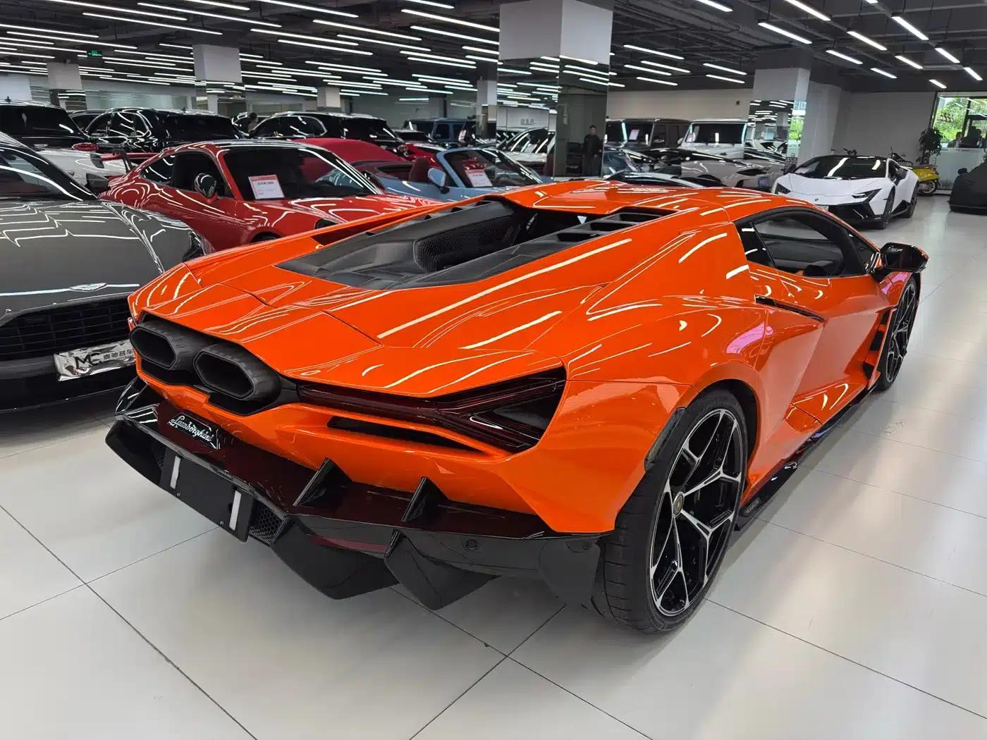 Revuelto 2023 6.5L PHEV Standard Edition — миниатюра 6