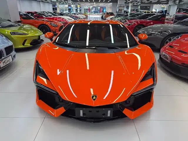 Revuelto 2023 6.5L PHEV Standard Edition