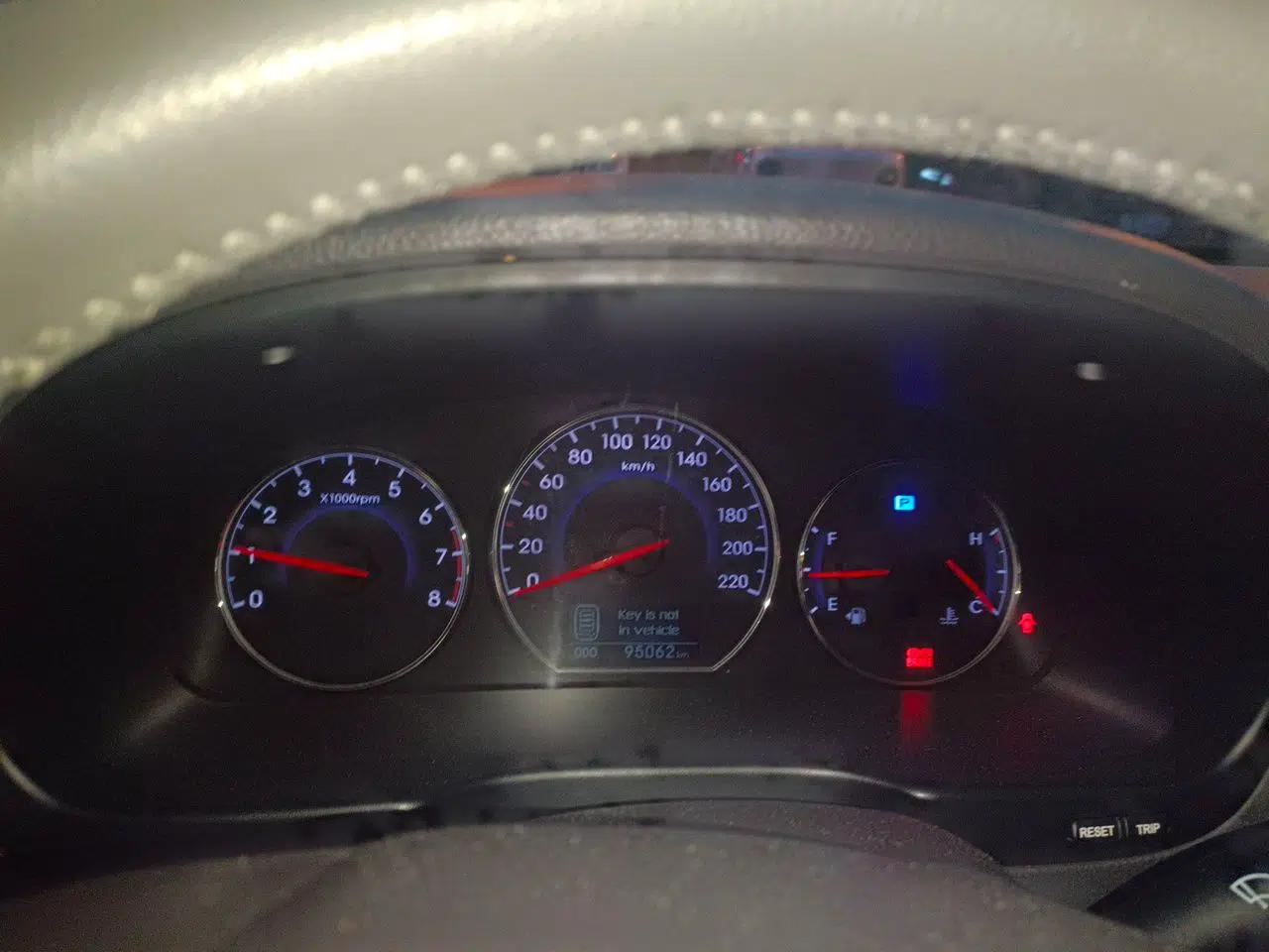 Hyundai Santa Fe Classic 2010 2.4 Ultimate Edition 7-Seater Four-Wheel Drive — миниатюра 12