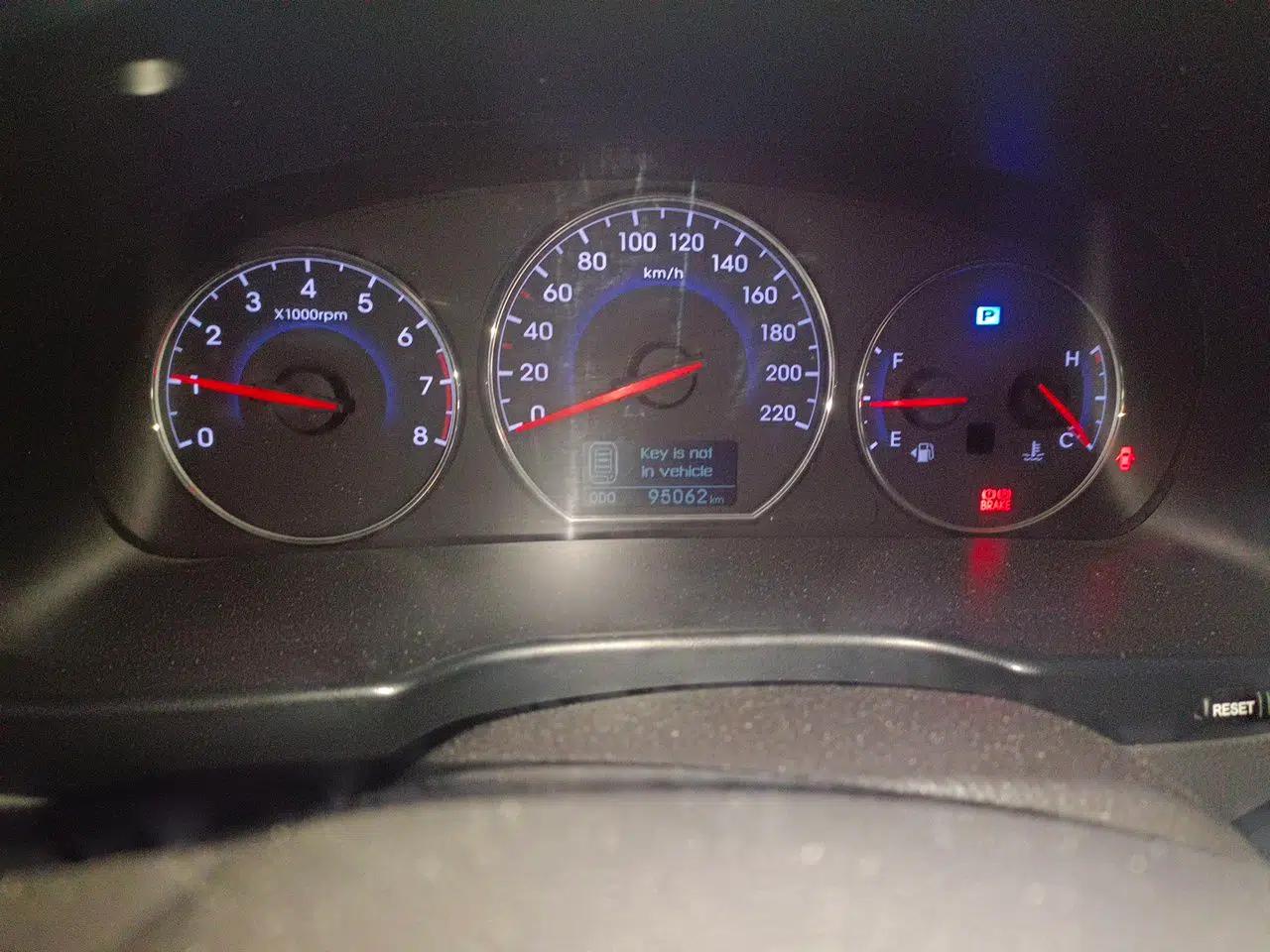 Hyundai Santa Fe Classic 2010 2.4 Ultimate Edition 7-Seater Four-Wheel Drive — миниатюра 13