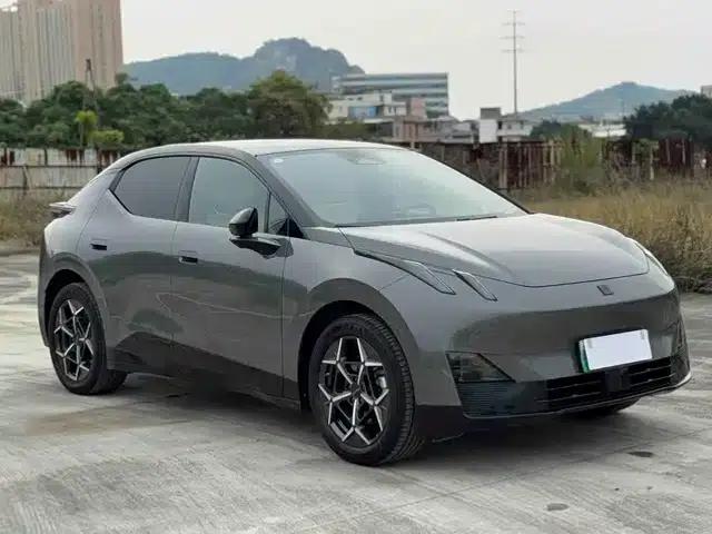 Lynk & Co Z20 2025 Model 530km RWD Pro