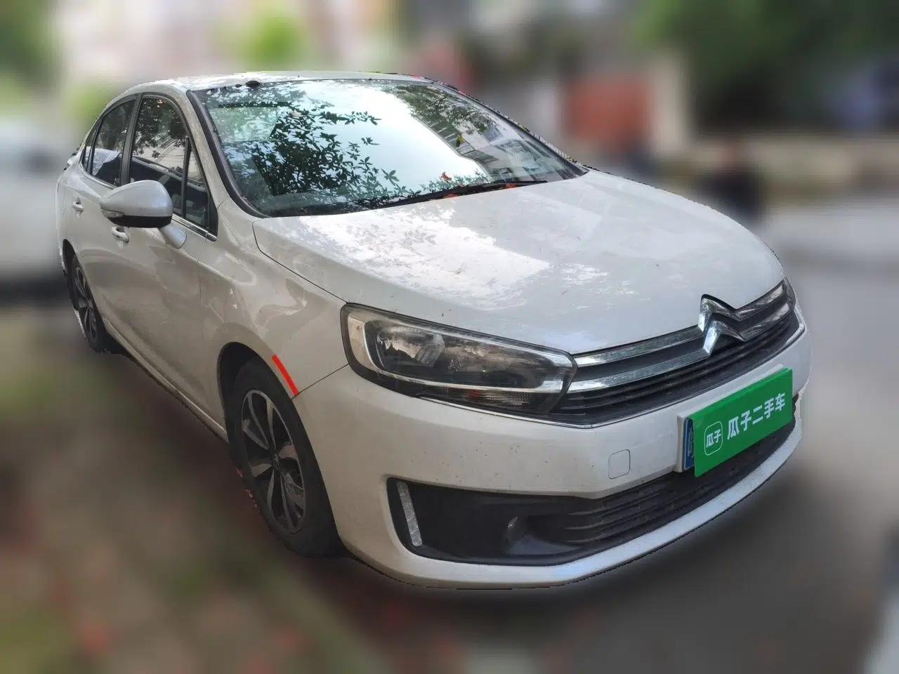 Citroen C4 Sega 2016 1.6L Manual Luxury Model — миниатюра 3
