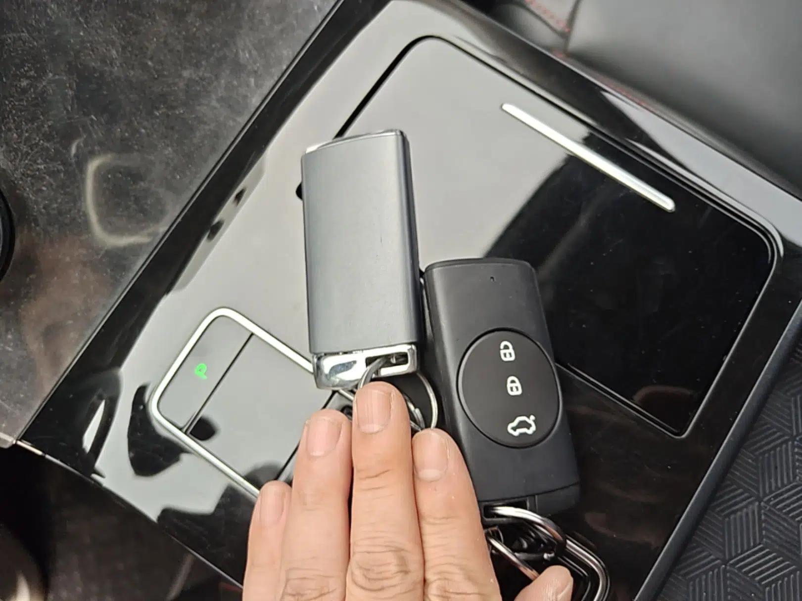 EXEED Zhuifeng 2021 1.6T DCT Verso Edition — миниатюра 12