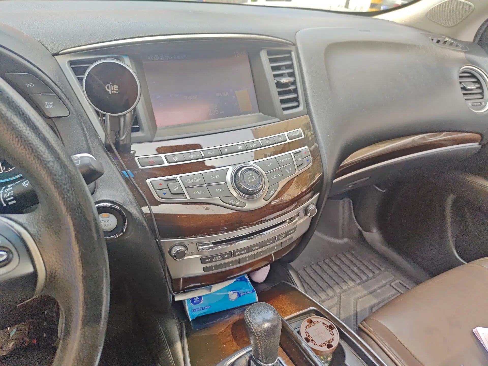 Infiniti JX 2013 JX35 4x4 All-Terrain Edition — миниатюра 14