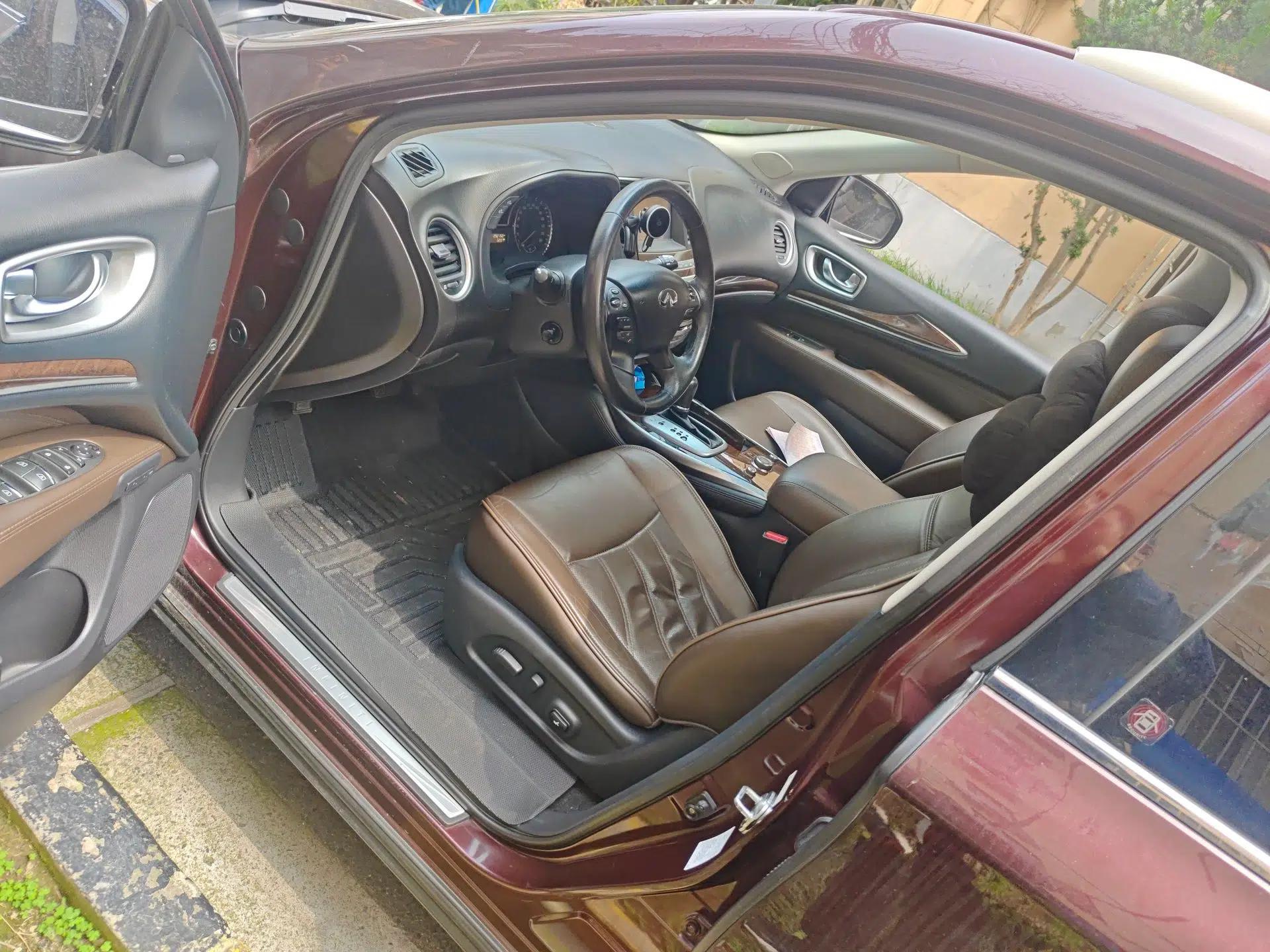 Infiniti JX 2013 JX35 4x4 All-Terrain Edition — миниатюра 17