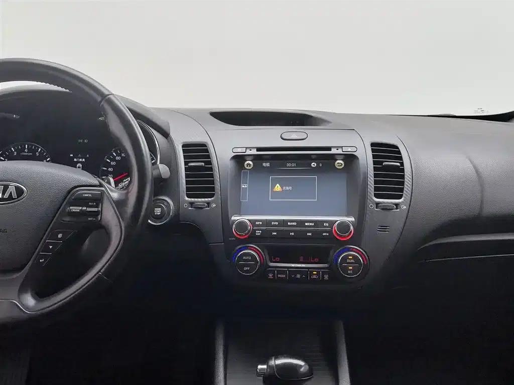 Kia K3S 2014 1.6L Automatic Premium — миниатюра 12