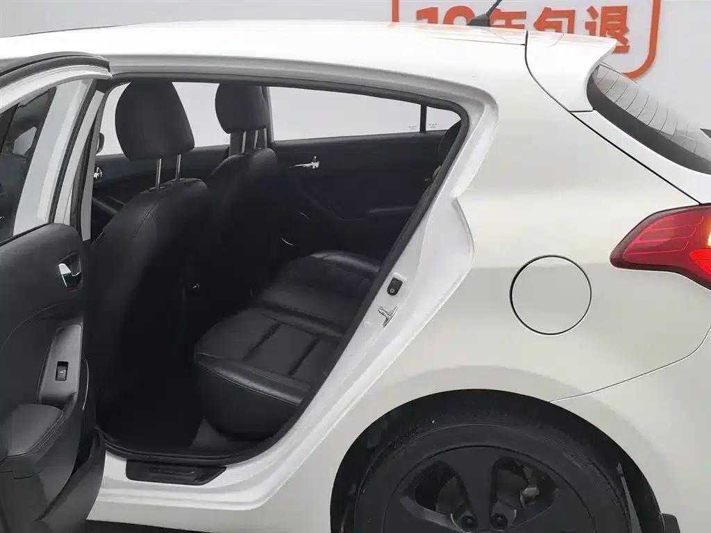 Kia K3S 2014 1.6L Automatic Premium — миниатюра 15