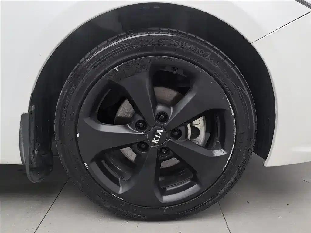 Kia K3S 2014 1.6L Automatic Premium — миниатюра 17