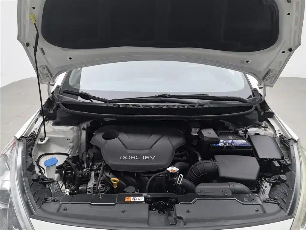 Kia K3S 2014 1.6L Automatic Premium — миниатюра 6