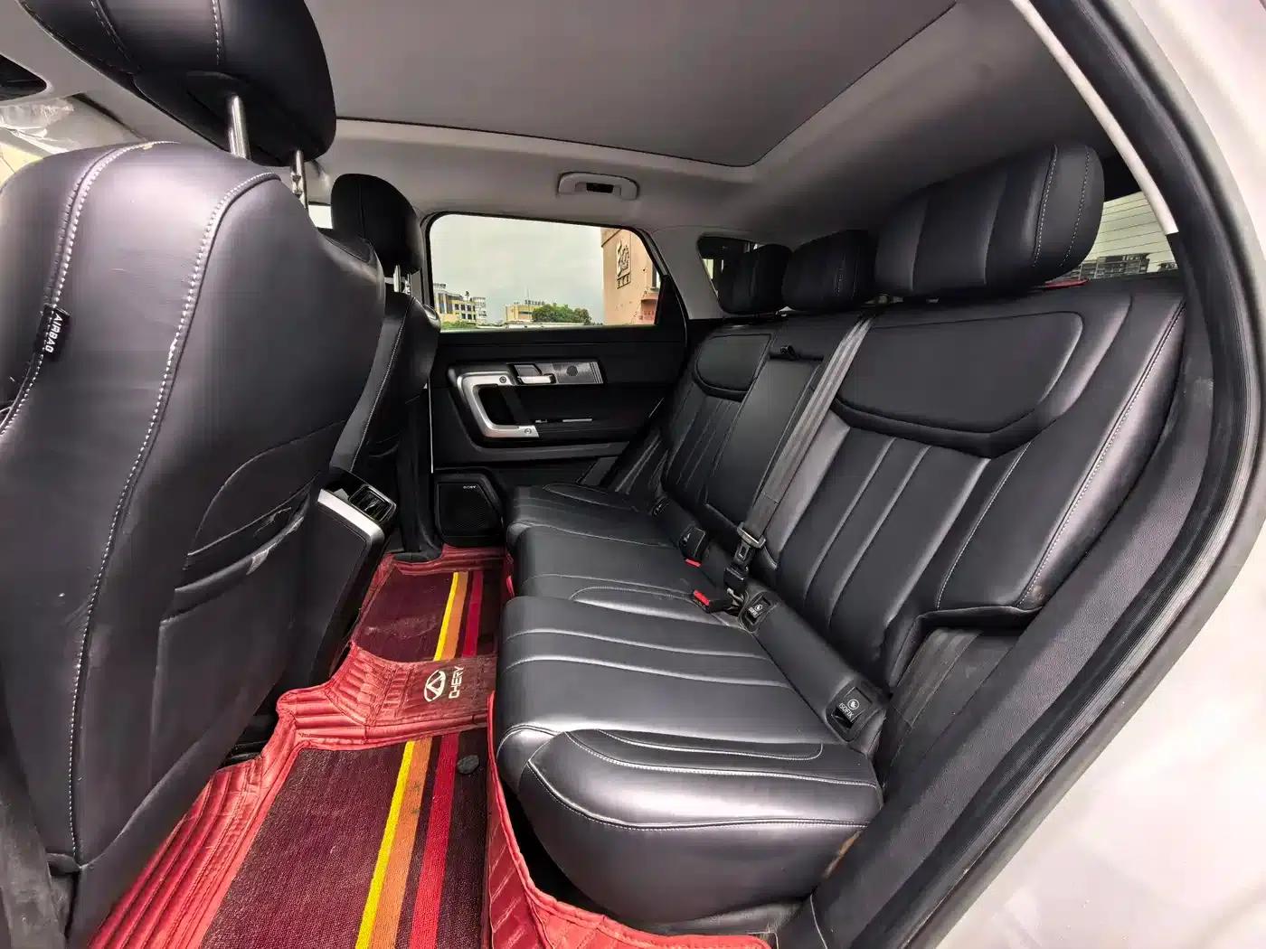 Explore 06 2023 Urban Edition 1.6T 2WD Comfort — миниатюра 12