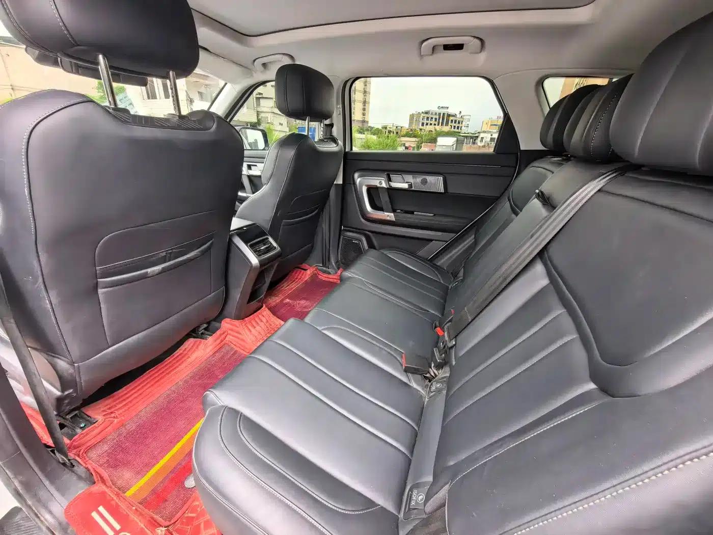 Explore 06 2023 Urban Edition 1.6T 2WD Comfort — миниатюра 13