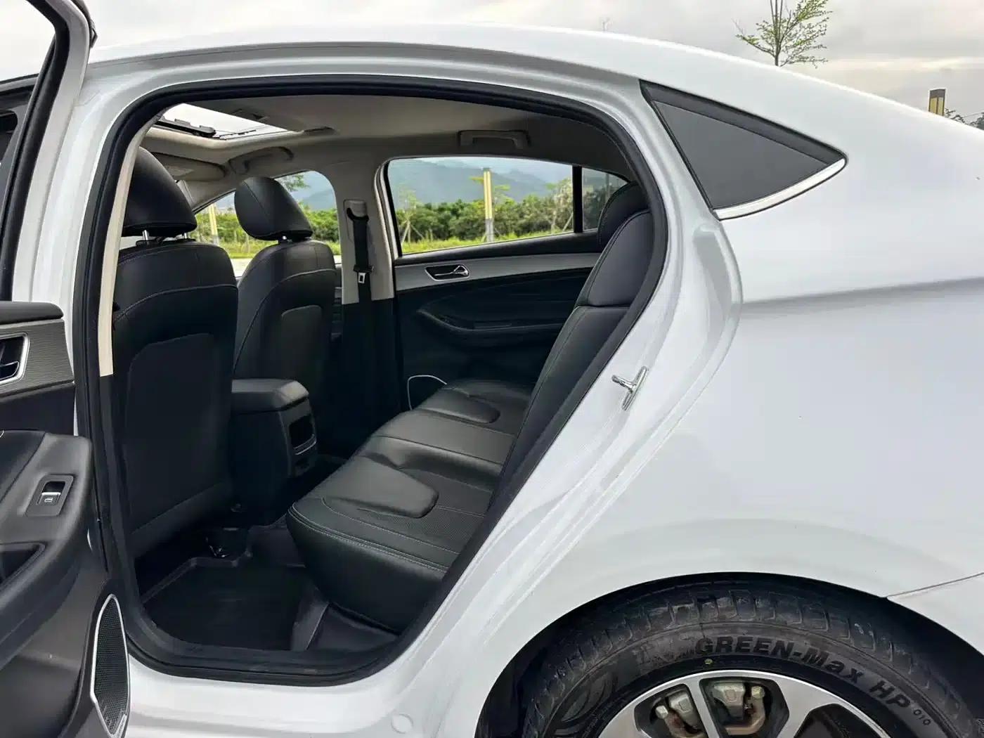 Chery Arrizo GX 2021 Champion Edition 1.5L CVT Premium Edition — миниатюра 24