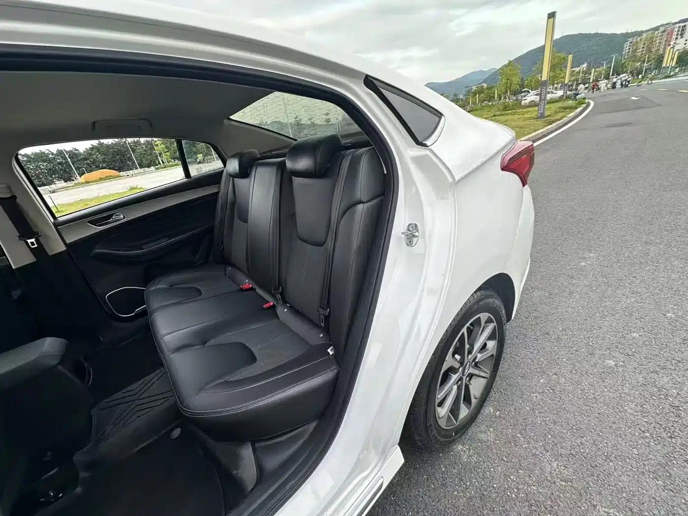 Chery Arrizo GX 2021 Champion Edition 1.5L CVT Premium Edition — миниатюра 8
