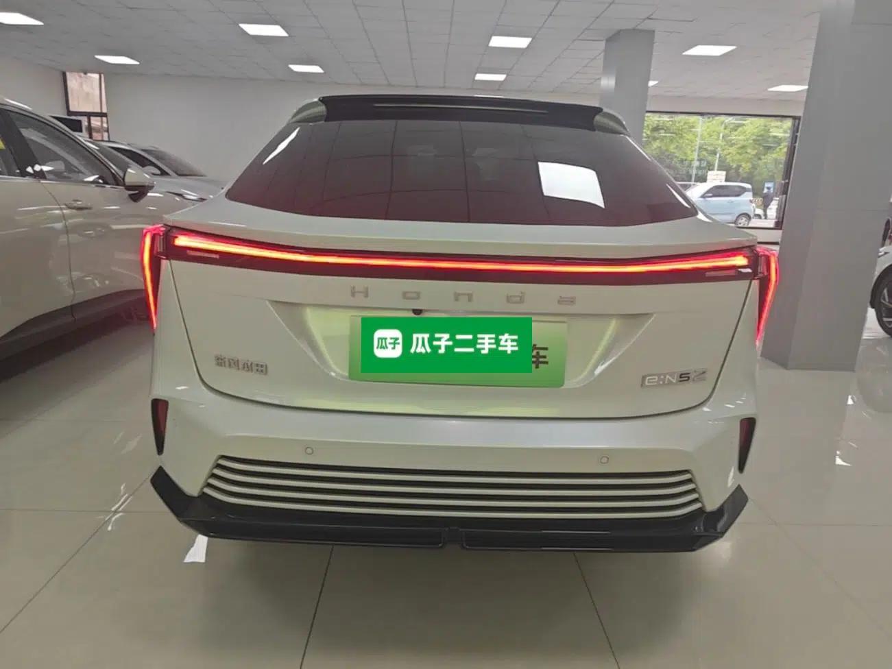 Honda e:NS2 2024 Ignite Edition — миниатюра 5