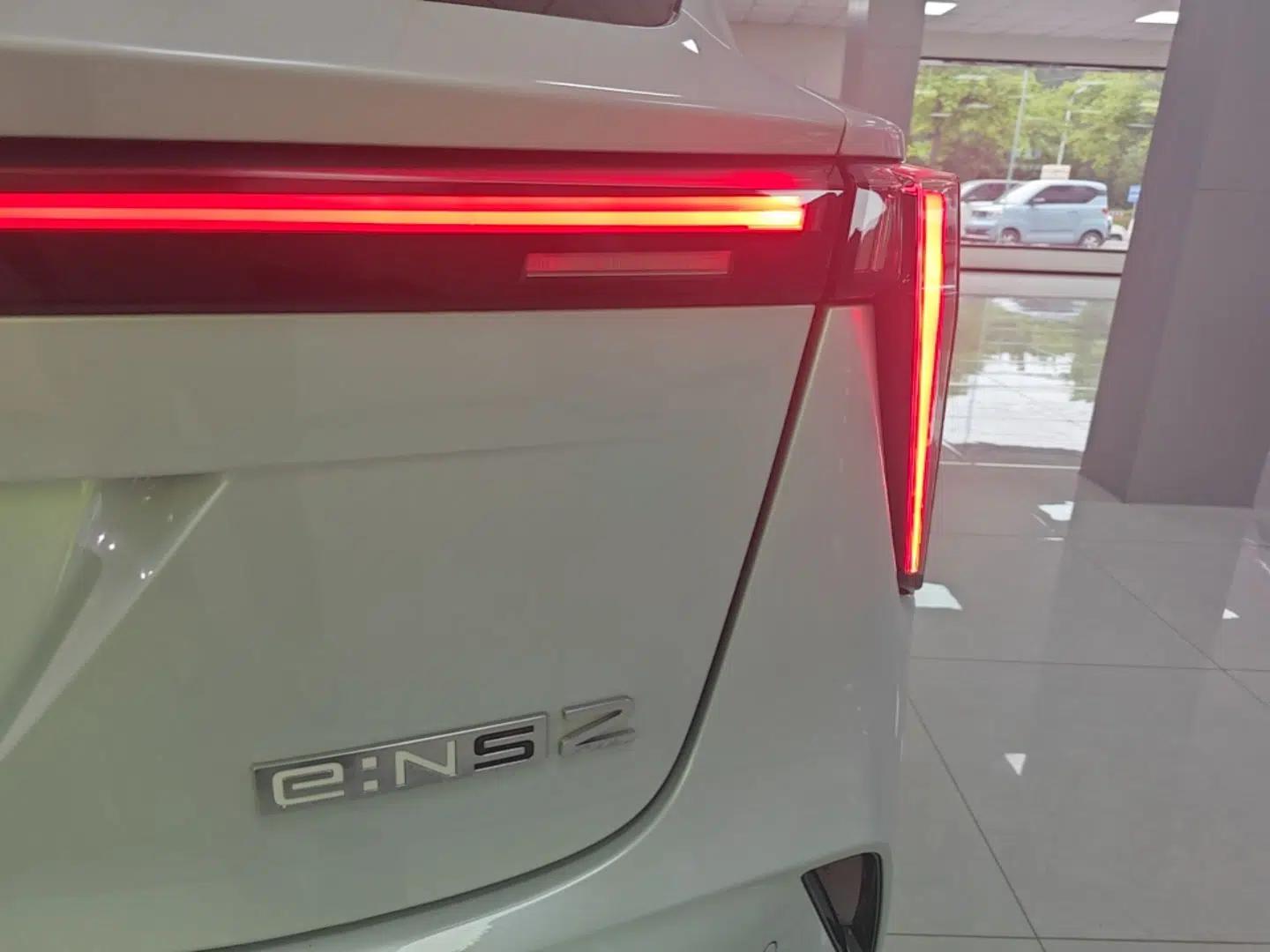Honda e:NS2 2024 Ignite Edition — миниатюра 7