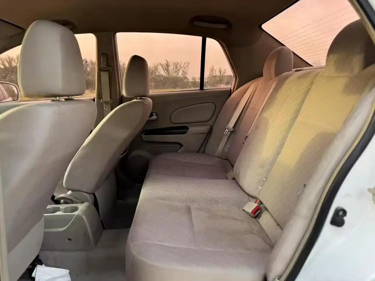 Venucia D50 2015 1.6L Manual Fashion Edition — миниатюра 6