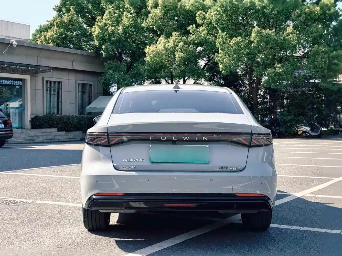 Fengyun A8L 2025 1.5TGDI 145km Luxury Edition — миниатюра 6
