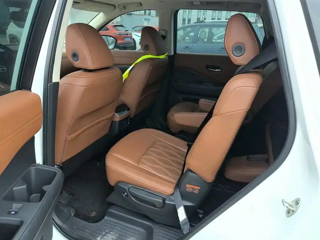 2024 Volkswagen Land Cruiser 380VC-TURBO 4WD Supreme Edition (6-seater) — миниатюра 12