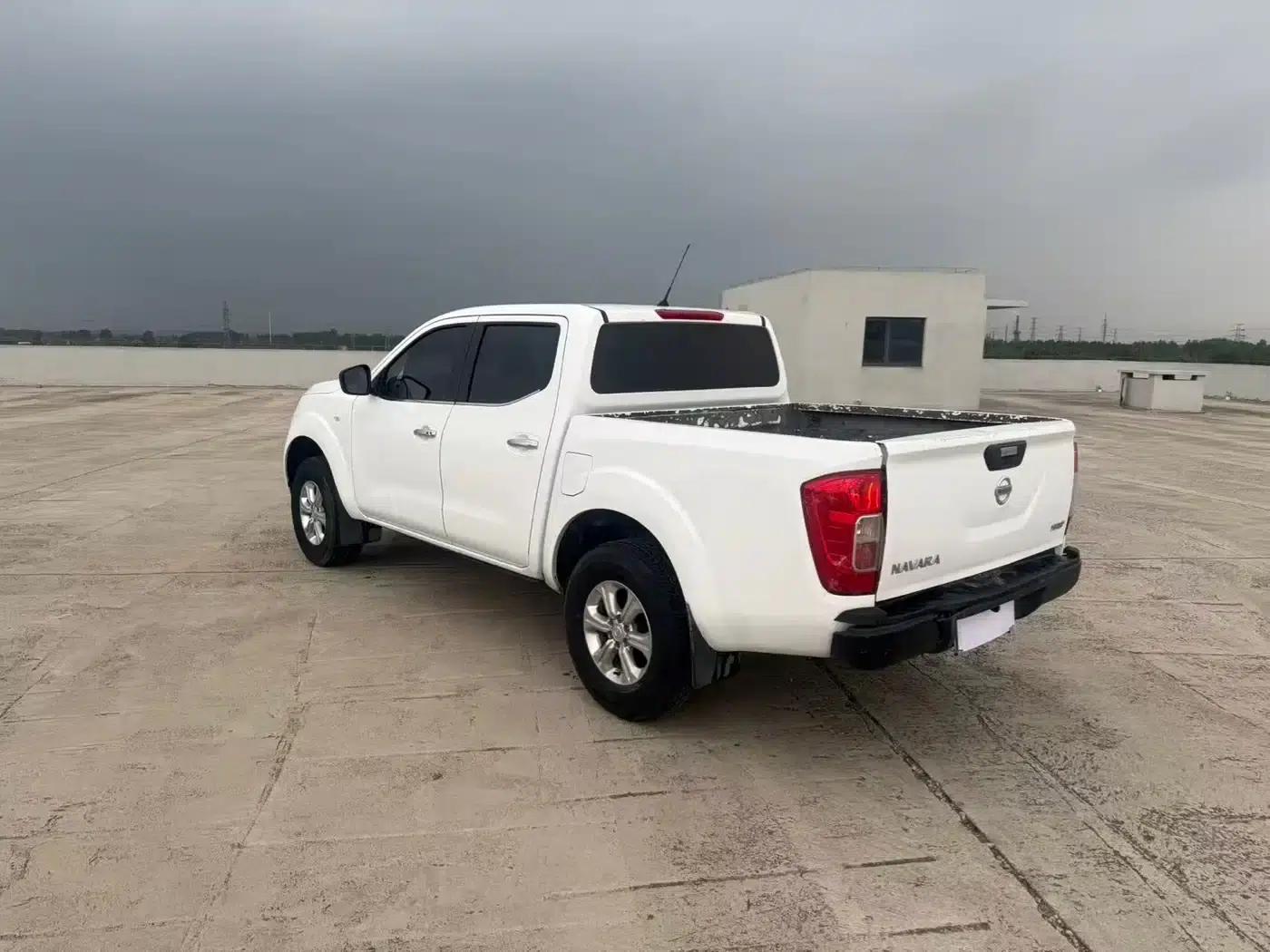 2021 Navara 2.5L Manual 2WD Comfort Model QR25 — миниатюра 9