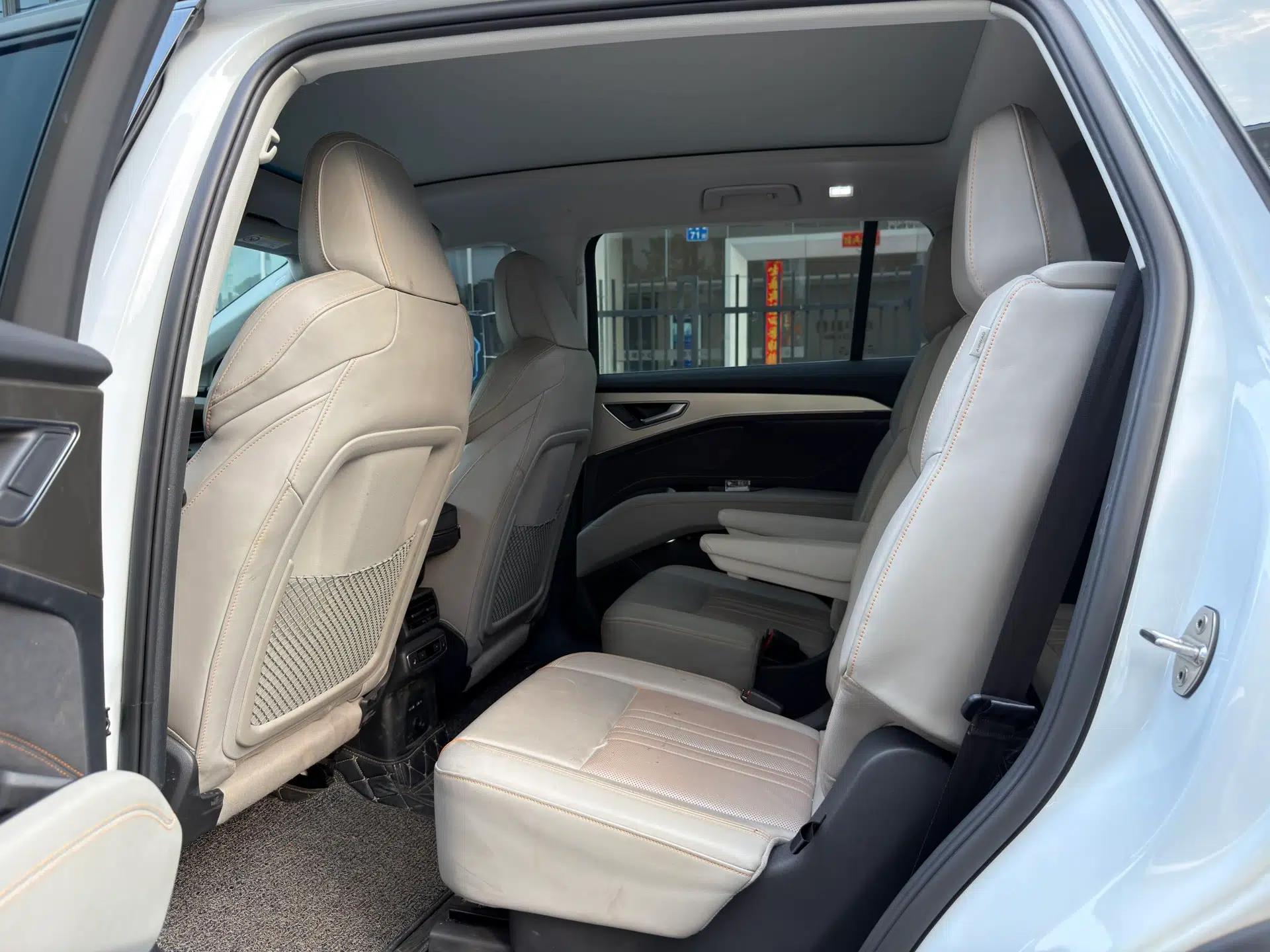 Audi Q5 e-tron 2022 40 e-tron Starry Edition Luxury Package — миниатюра 22