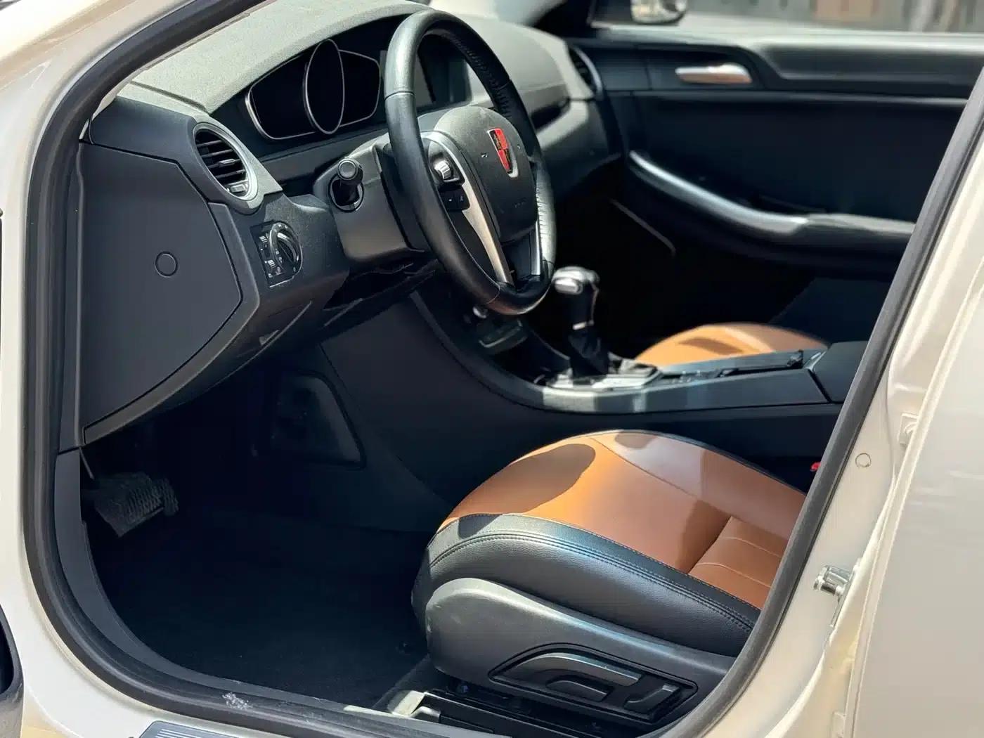 Roewe e550 2016 Premium Edition — миниатюра 6
