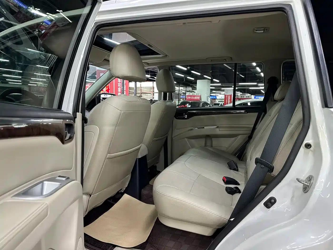 2013 Pajero Sport 3.0L Automatic 4WD Flagship Edition — миниатюра 16