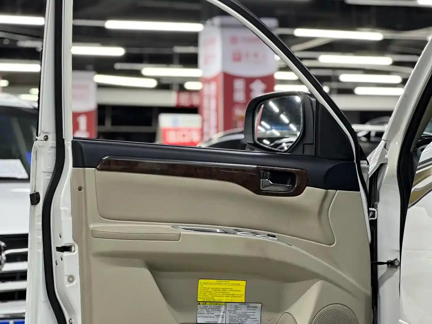 2013 Pajero Sport 3.0L Automatic 4WD Flagship Edition — миниатюра 26