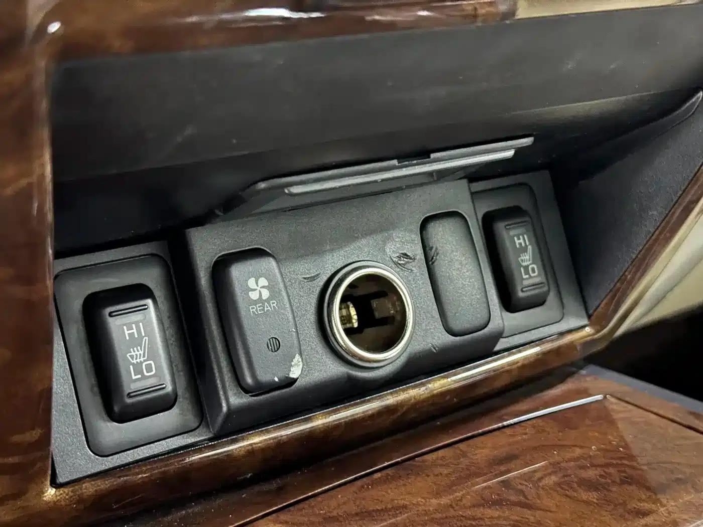 2013 Pajero Sport 3.0L Automatic 4WD Flagship Edition — миниатюра 31