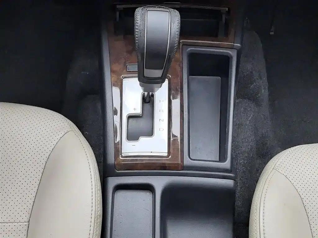 2013 Pajero Sport 3.0L Automatic 2WD Luxury Edition — миниатюра 13