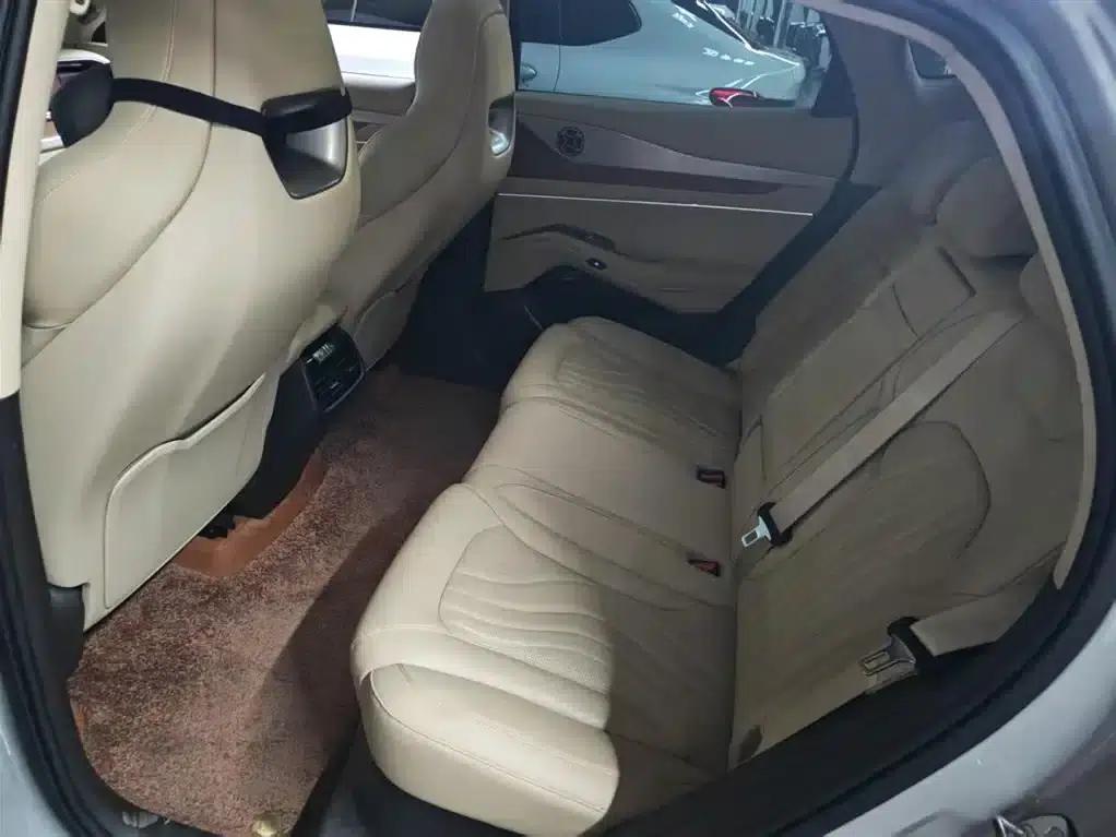 Denza N7 2023 Long Range Performance Edition — миниатюра 3