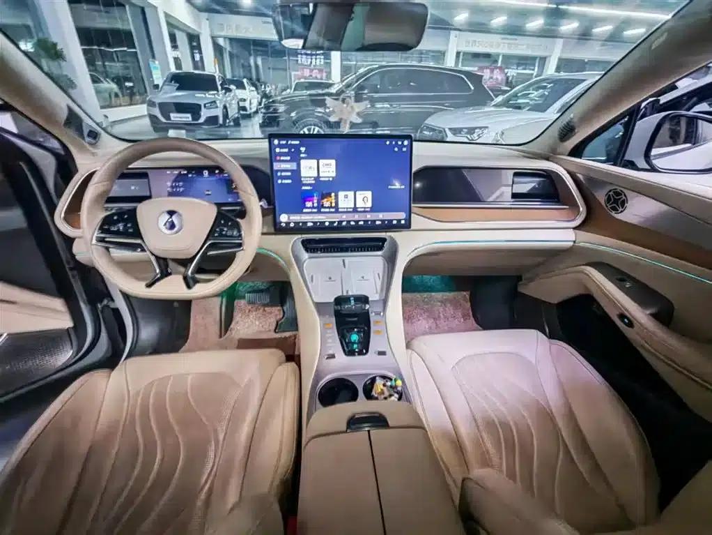 Denza N7 2023 Long Range Performance Edition — миниатюра 7